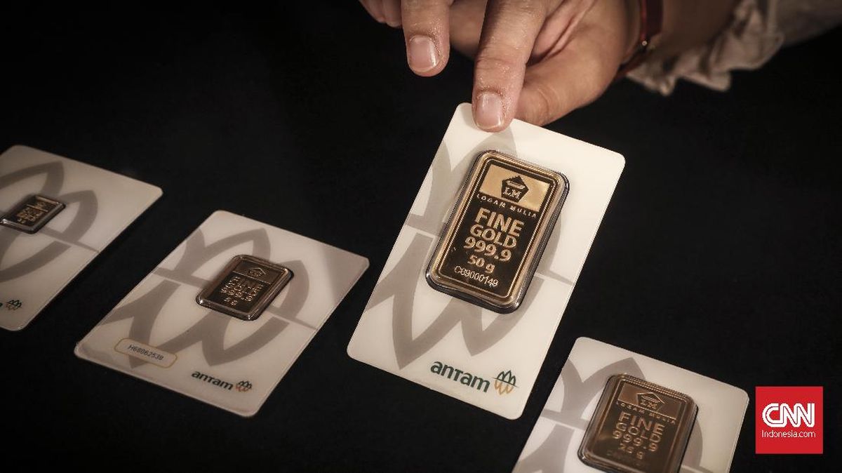 Harga Emas Antam Turun Rp16.000 Menjadi Rp2,597 Juta per Gram